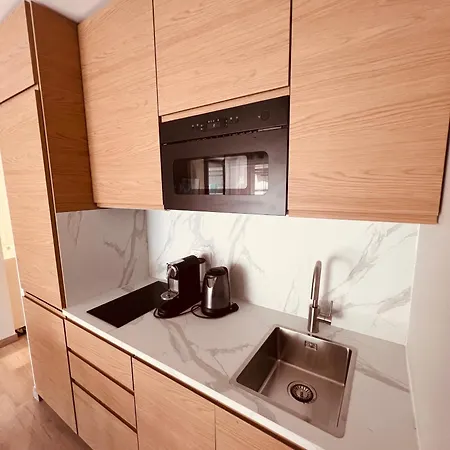 Apartment 1 - Bvd Lorraine - #347 *